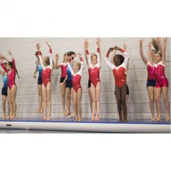 PISTE ACROBATIQUE GONFLABLE EPAISSEUR 20 CM